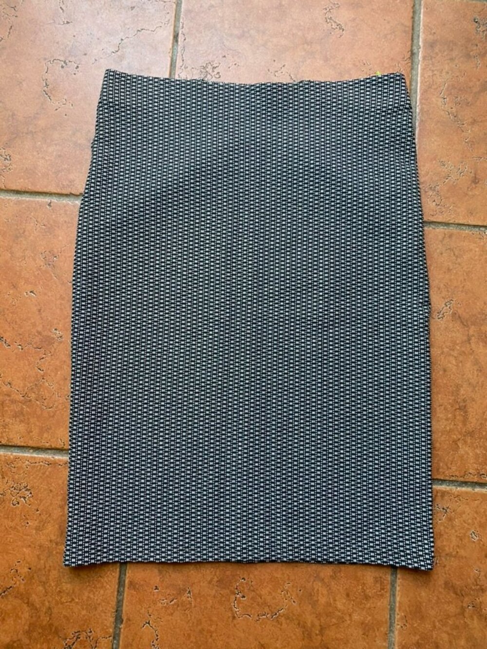 Loft Stretch Pencil Skirt Black and White Womens Size Small